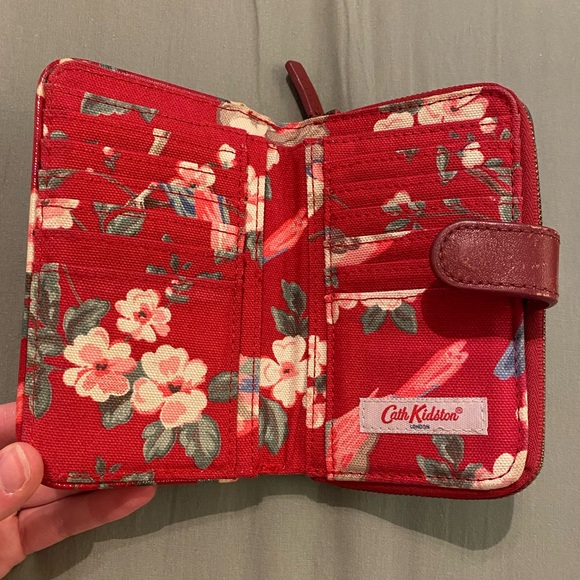 Boho Floral Red Women's Wallet - Picture 6 of 9